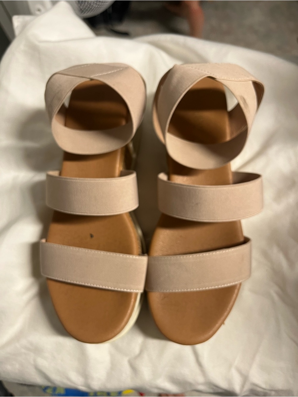 Dream Pairs Beige Triple-Strap Platform Sandals
